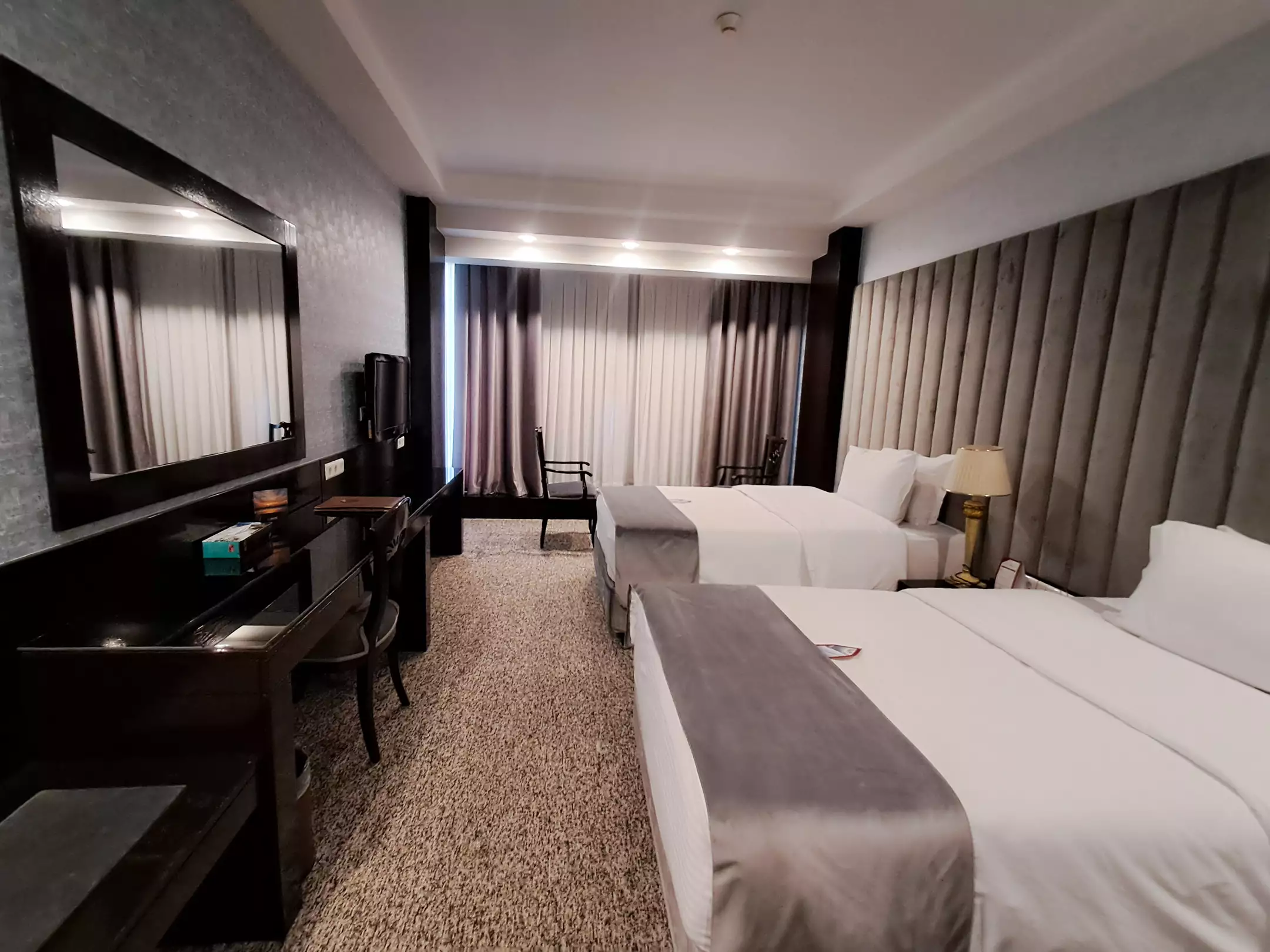 Alibaba https://cdn.alibaba.ir/ostorage/hotel-accommodation-images/68248c8c19aa61e2a799b735_تویین  (2).webp